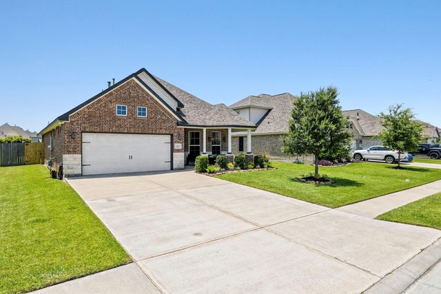 122 Comal Drive, Baytown, TX 77523