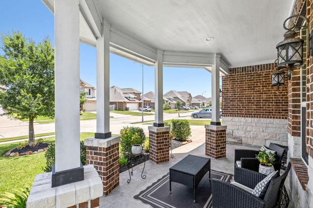 122 Comal Drive, Baytown, TX 77523
