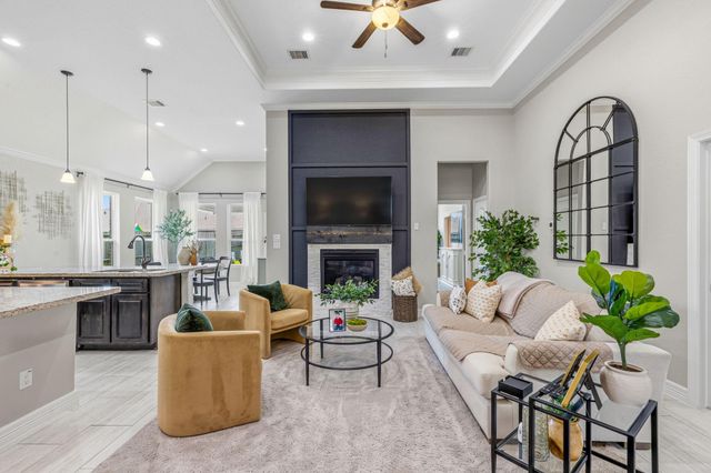 122 Comal Drive, Baytown, TX 77523
