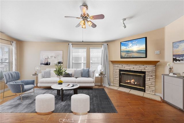 16079 Yarnell Street C35, Sylmar, CA 91342