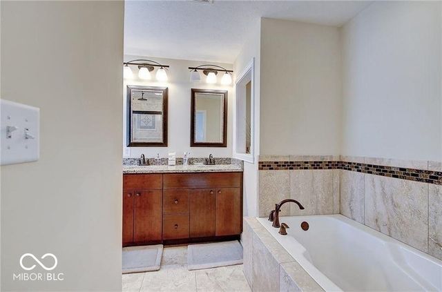 333 Alden, Carmel, IN 46032