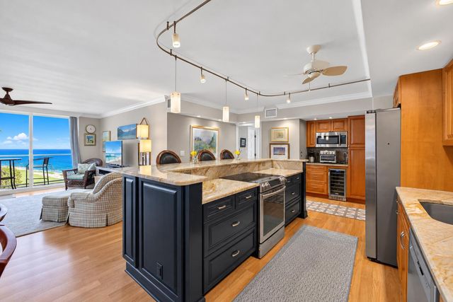 5440 N Ocean Drive 304, Singer Island, FL 33404