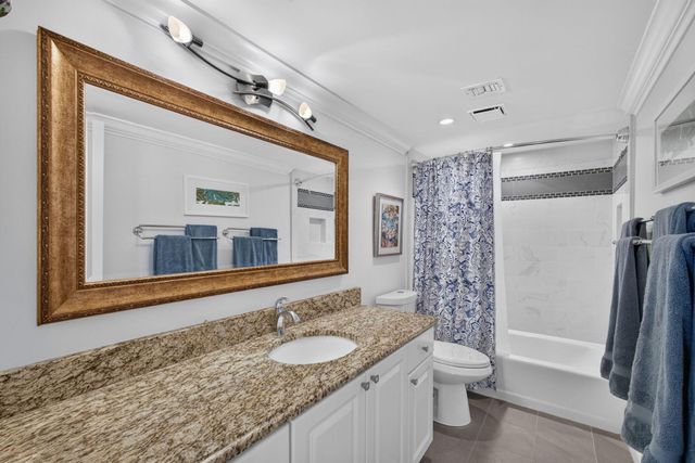 5440 N Ocean Drive 304, Singer Island, FL 33404