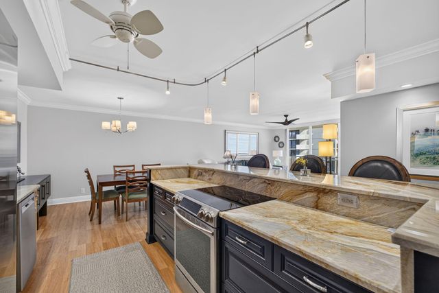 5440 N Ocean Drive 304, Singer Island, FL 33404
