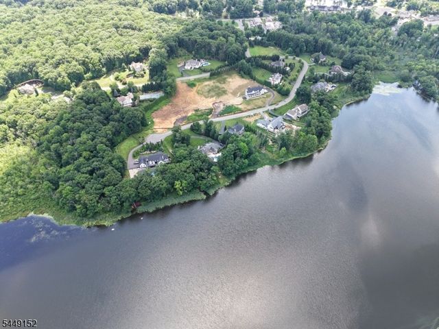 28 Windemere Way, Sparta Twp., NJ 07871