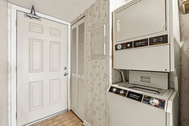 1709 S Ocean Blvd Unit 304, North Myrtle Beach, SC 29582