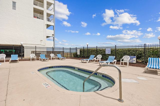 1709 S Ocean Blvd Unit 304, North Myrtle Beach, SC 29582