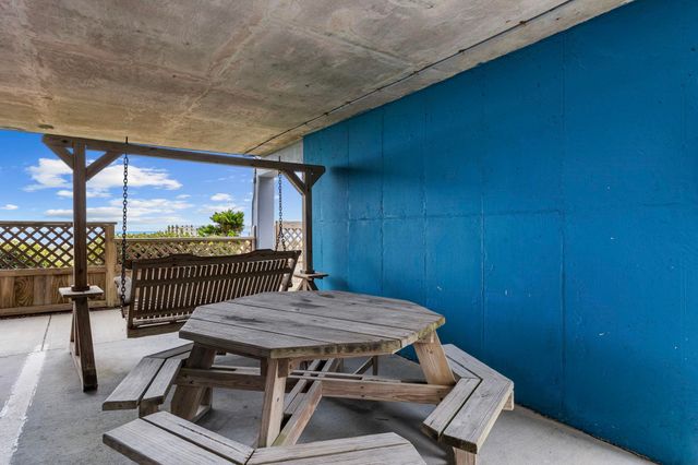 1709 S Ocean Blvd Unit 304, North Myrtle Beach, SC 29582