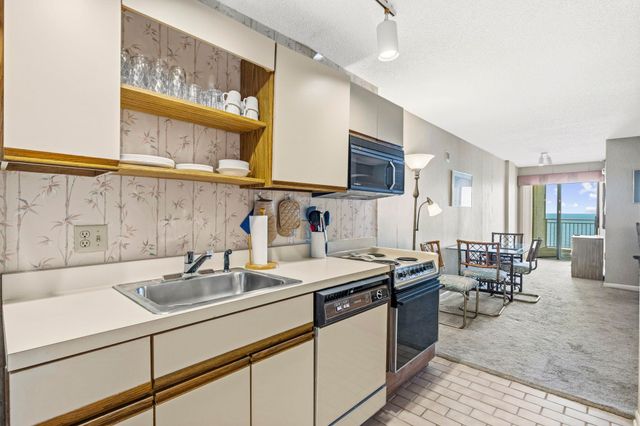 1709 S Ocean Blvd Unit 304, North Myrtle Beach, SC 29582