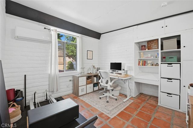 808 E Grand Blvd, Corona, CA 92879