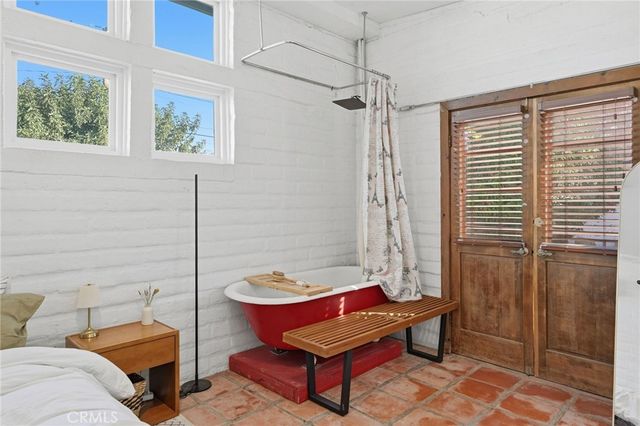 808 E Grand Blvd, Corona, CA 92879