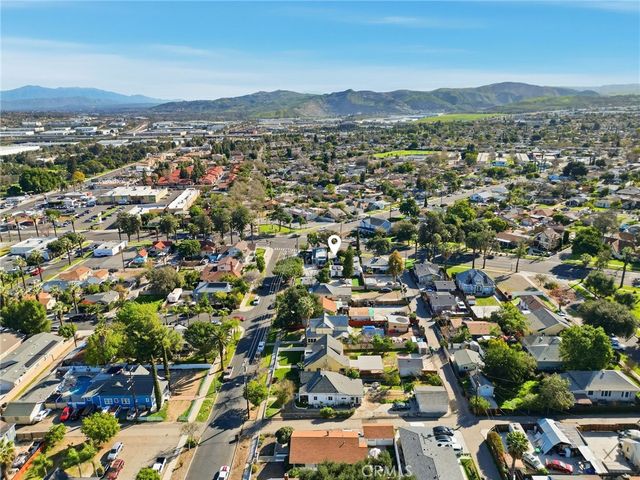 808 E Grand Blvd, Corona, CA 92879