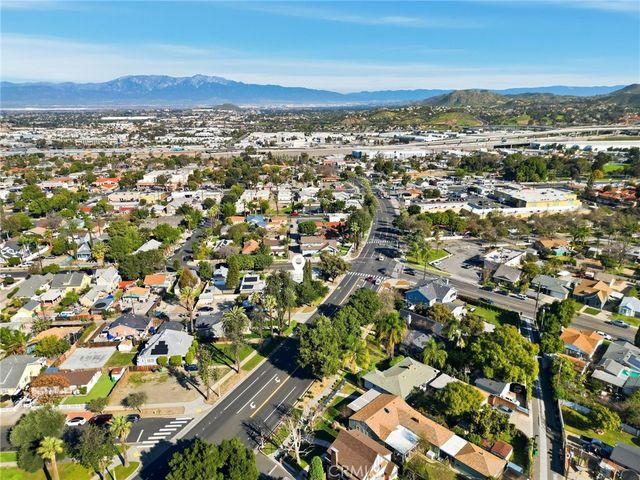 808 E Grand Blvd, Corona, CA 92879