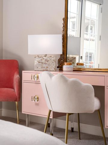 233 Calle La Soledad, Palm Springs, CA 92262