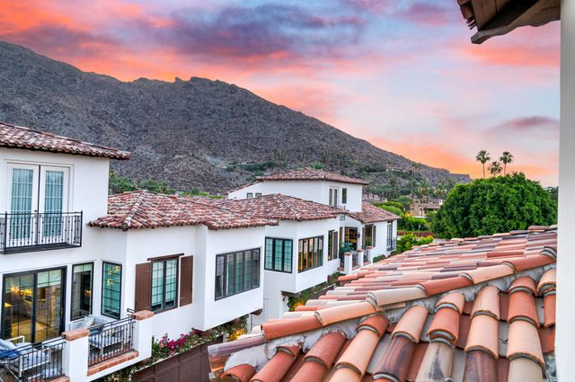 233 Calle La Soledad, Palm Springs, CA 92262