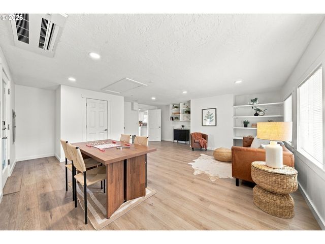 16309 Ne 61ST Ave, Vancouver, WA 98686