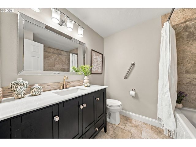 16309 Ne 61ST Ave, Vancouver, WA 98686