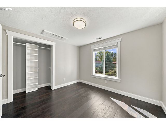 16309 Ne 61ST Ave, Vancouver, WA 98686