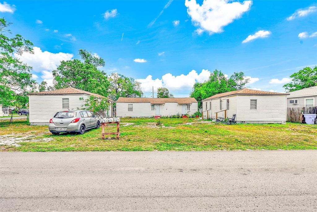 3257 57TH AVENUE N, St Petersburg, FL 33714