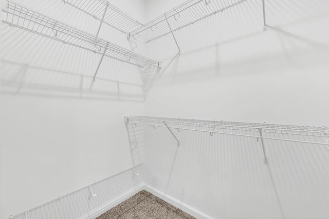 1330 English Oak Dr, Clarksville, TN 37043