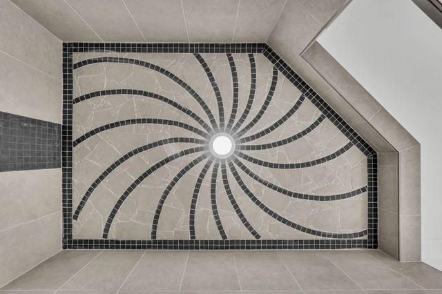 1330 English Oak Dr, Clarksville, TN 37043