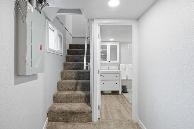 608 E 33rd Ave, Spokane, WA 99203