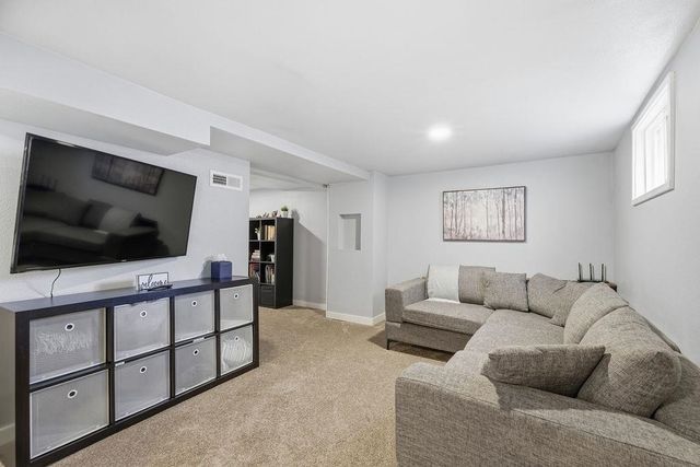 608 E 33rd Ave, Spokane, WA 99203