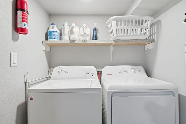 608 E 33rd Ave, Spokane, WA 99203