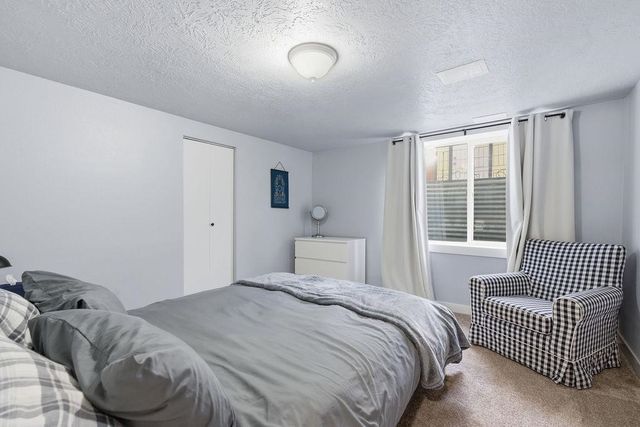 608 E 33rd Ave, Spokane, WA 99203