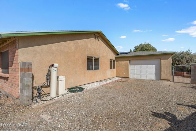 7940 E Constant Place, Tucson, AZ 85730