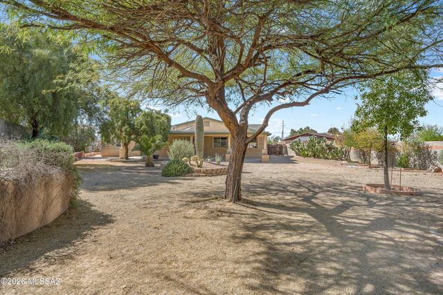 7940 E Constant Place, Tucson, AZ 85730