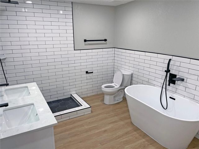 4326 S CLARK AVENUE, Tampa, FL 33611