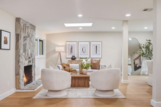 3318 Granada Avenue, Santa Clara, CA 95051