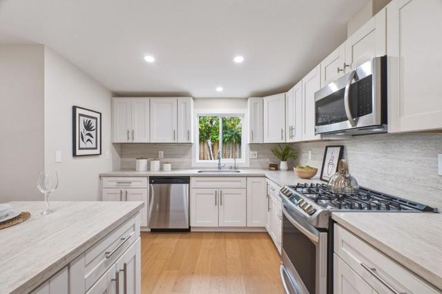 3318 Granada Avenue, Santa Clara, CA 95051