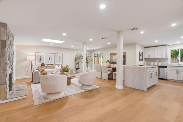 3318 Granada Avenue, Santa Clara, CA 95051