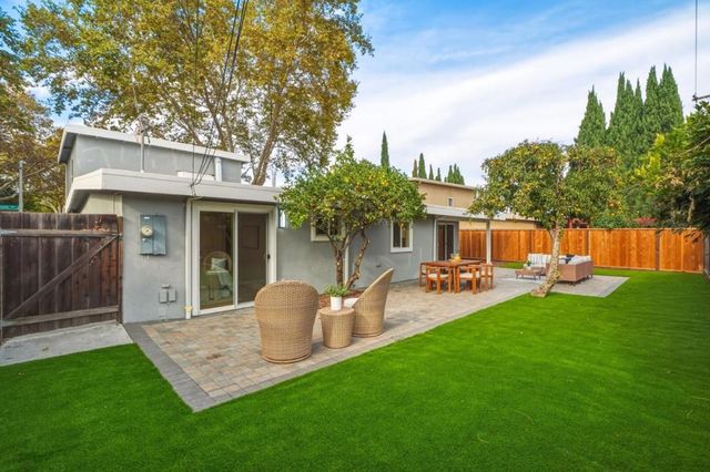 3318 Granada Avenue, Santa Clara, CA 95051