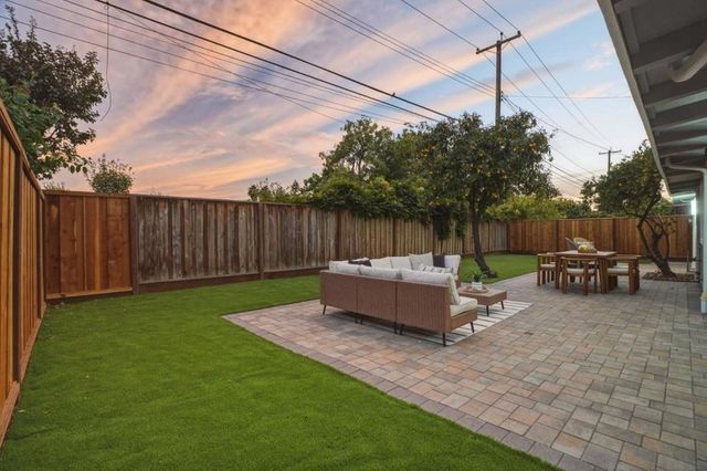 3318 Granada Avenue, Santa Clara, CA 95051