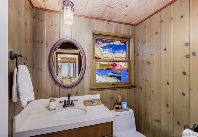 1036 Neptune Ave, Encinitas, CA 92024