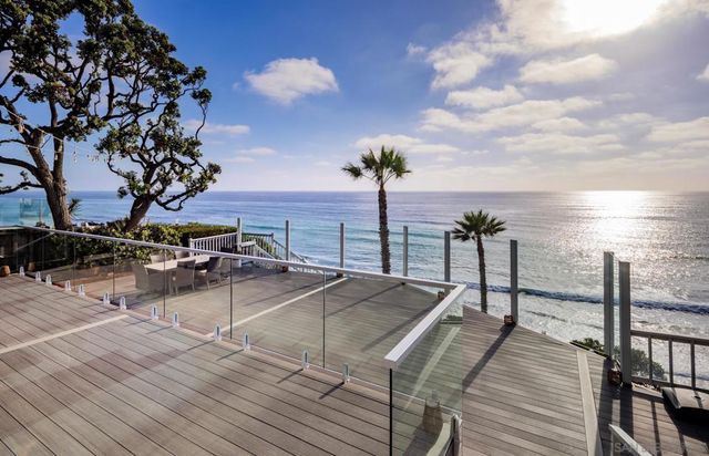 1036 Neptune Ave, Encinitas, CA 92024