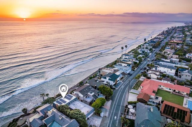 1036 Neptune Ave, Encinitas, CA 92024