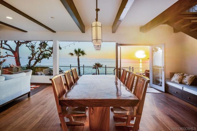 1036 Neptune Ave, Encinitas, CA 92024