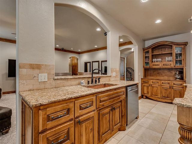 1956 Ella Court, Edmond, OK 73034