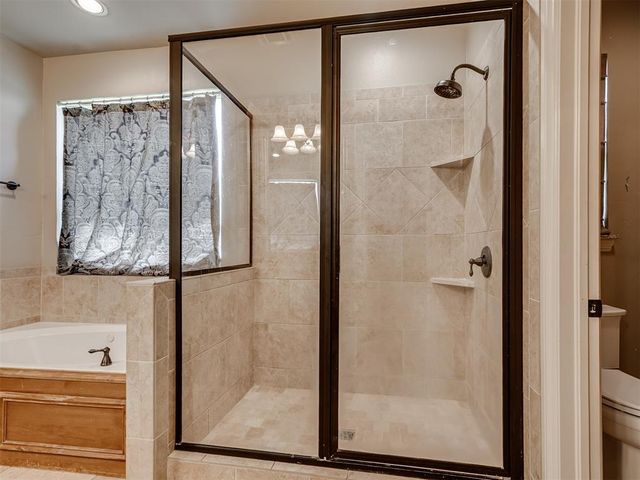 1956 Ella Court, Edmond, OK 73034