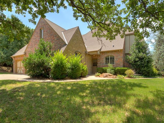 1956 Ella Court, Edmond, OK 73034