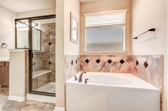 2102 Reston CV, Round Rock, TX 78665