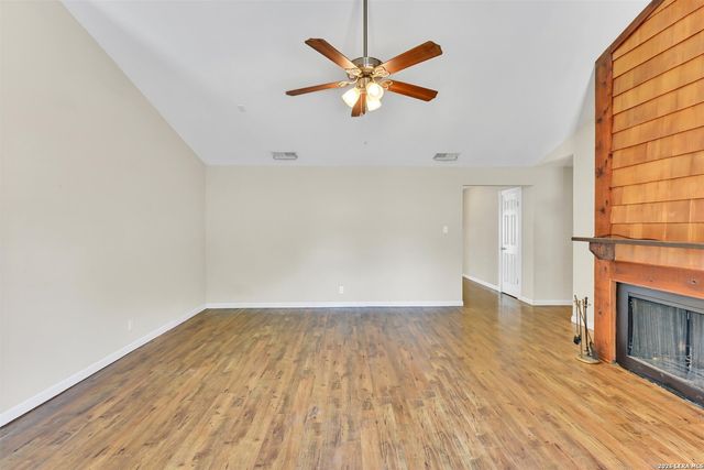 5730 SKY COUNTRY ST, San Antonio, TX 78247