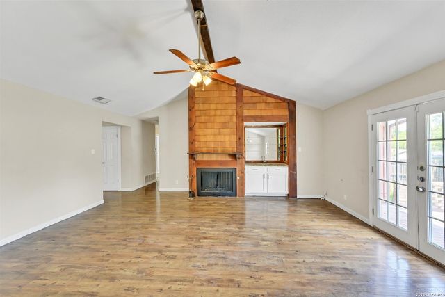 5730 SKY COUNTRY ST, San Antonio, TX 78247