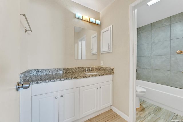 5730 SKY COUNTRY ST, San Antonio, TX 78247
