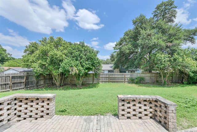 5730 SKY COUNTRY ST, San Antonio, TX 78247