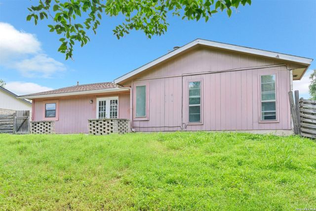 5730 SKY COUNTRY ST, San Antonio, TX 78247